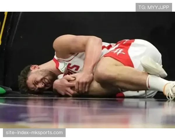 申京半场砍19分成火箭进攻最稳定火力点助球队争胜